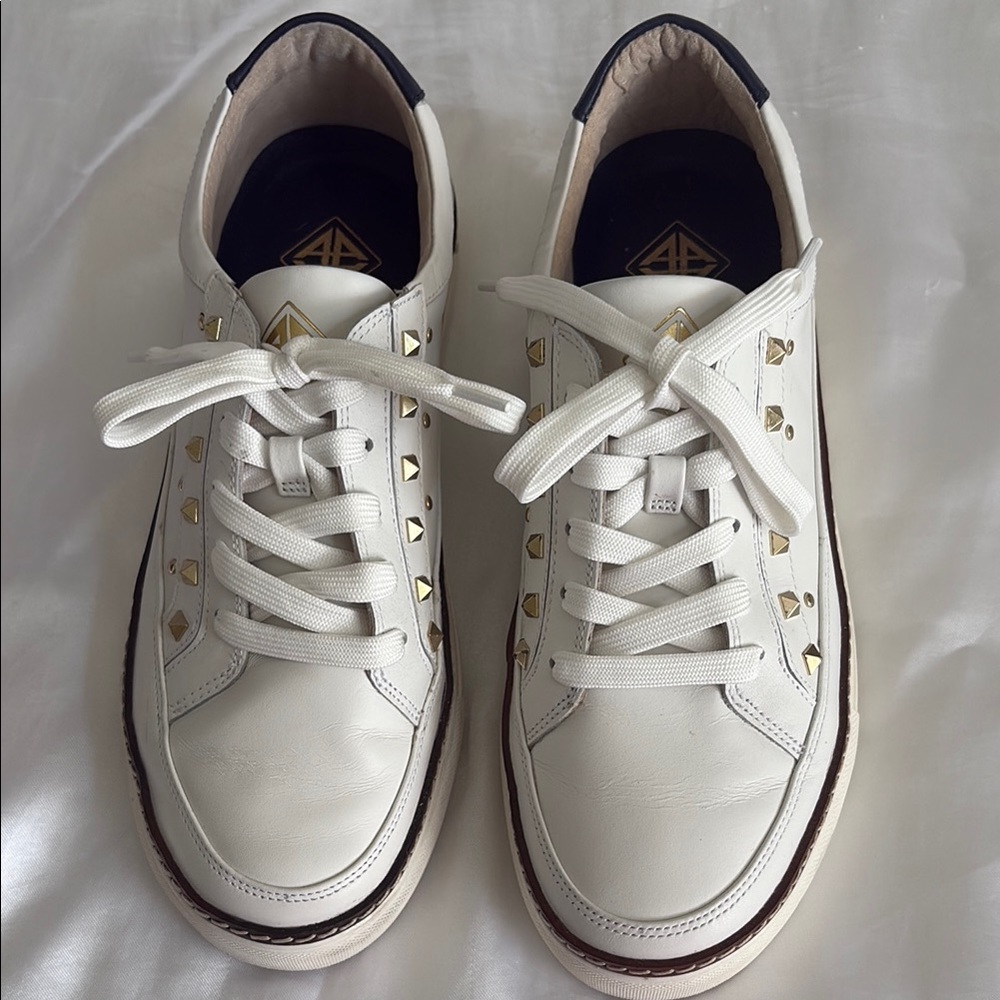 Chic White Sneakers with Gold Studs size 8, medium